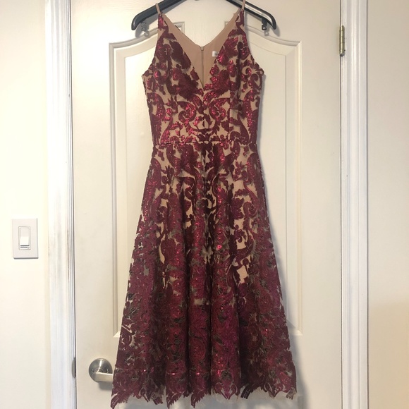 NWOT Dress the Population Blair Fit and Flare Midi Dress - Picture 3 of 8